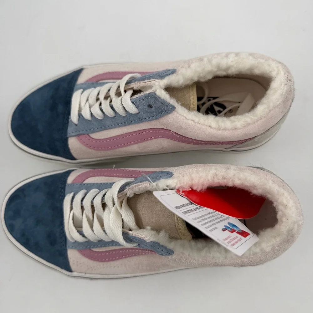 Vans Unisex Old Skool Stackform-SZ 5-Sherpa Trim Platform Shoe Sneakers Pastel